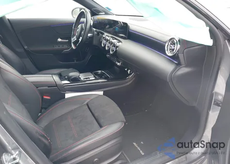 2020 Mercedes-Benz Cla 250 4Matic z USA, uszkodzony, nr VIN W1K5J4HB5LN101662